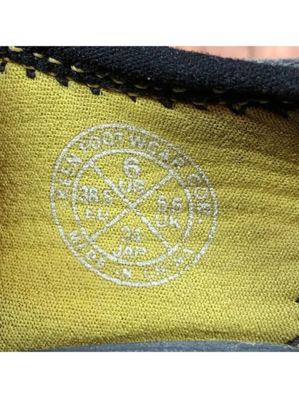KEEN Big Boys 6 / 38.5 Newport Black Yellow Waterproof Sport Sandals